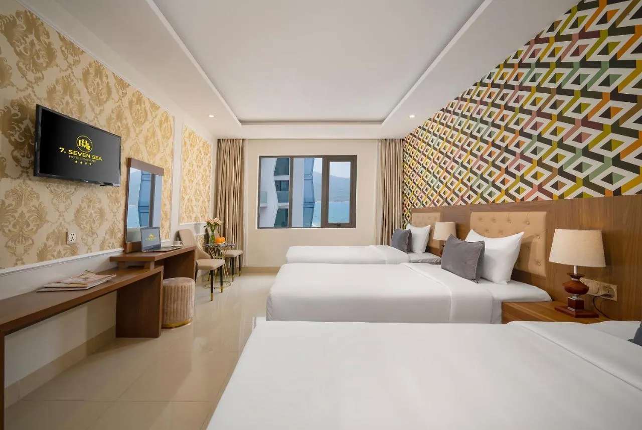 7 Seven Sea Hotel Da Nang 4*,