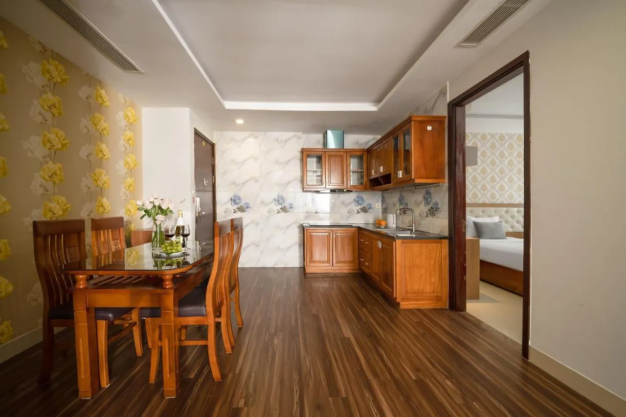 7 Seven Sea Hotel Da Nang 4*,