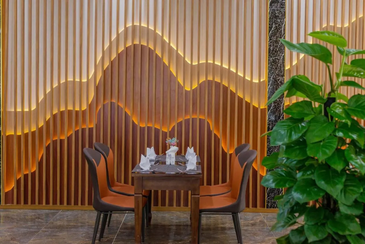 7 Seven Sea Hotel Da Nang 4*,  Vietnam