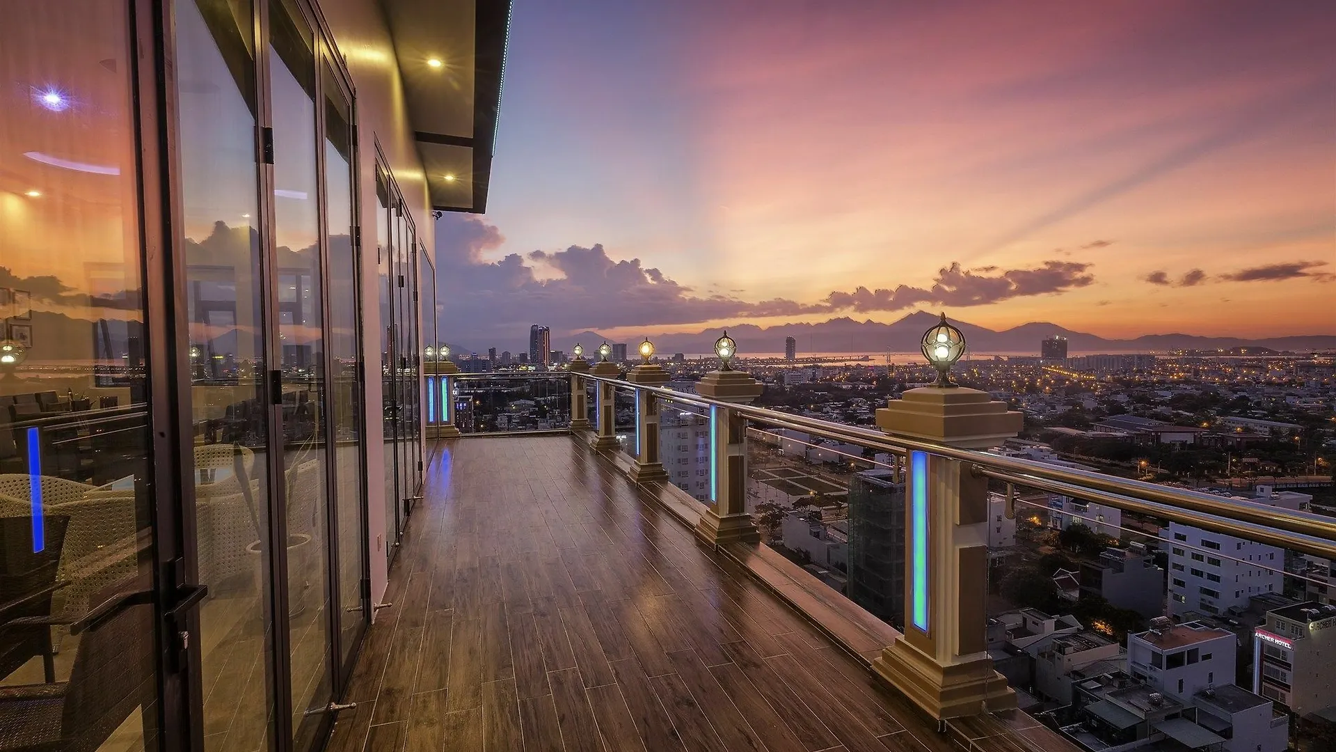 7 Seven Sea Hotel Da Nang