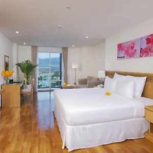 Hotel Rosaka Nha Trang