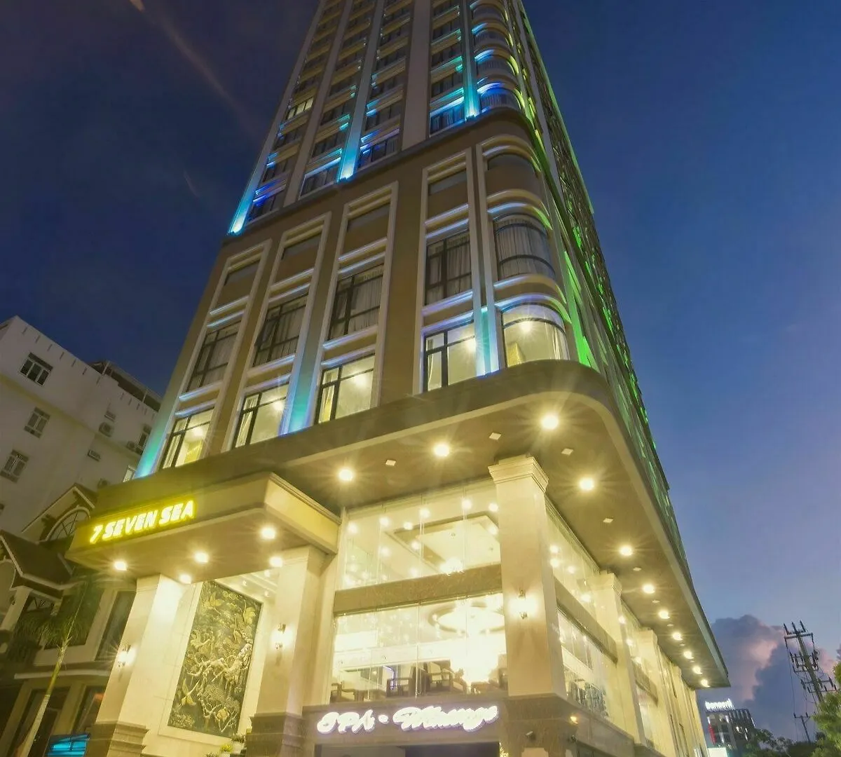 7 Seven Sea Hotel Da Nang Vietnam